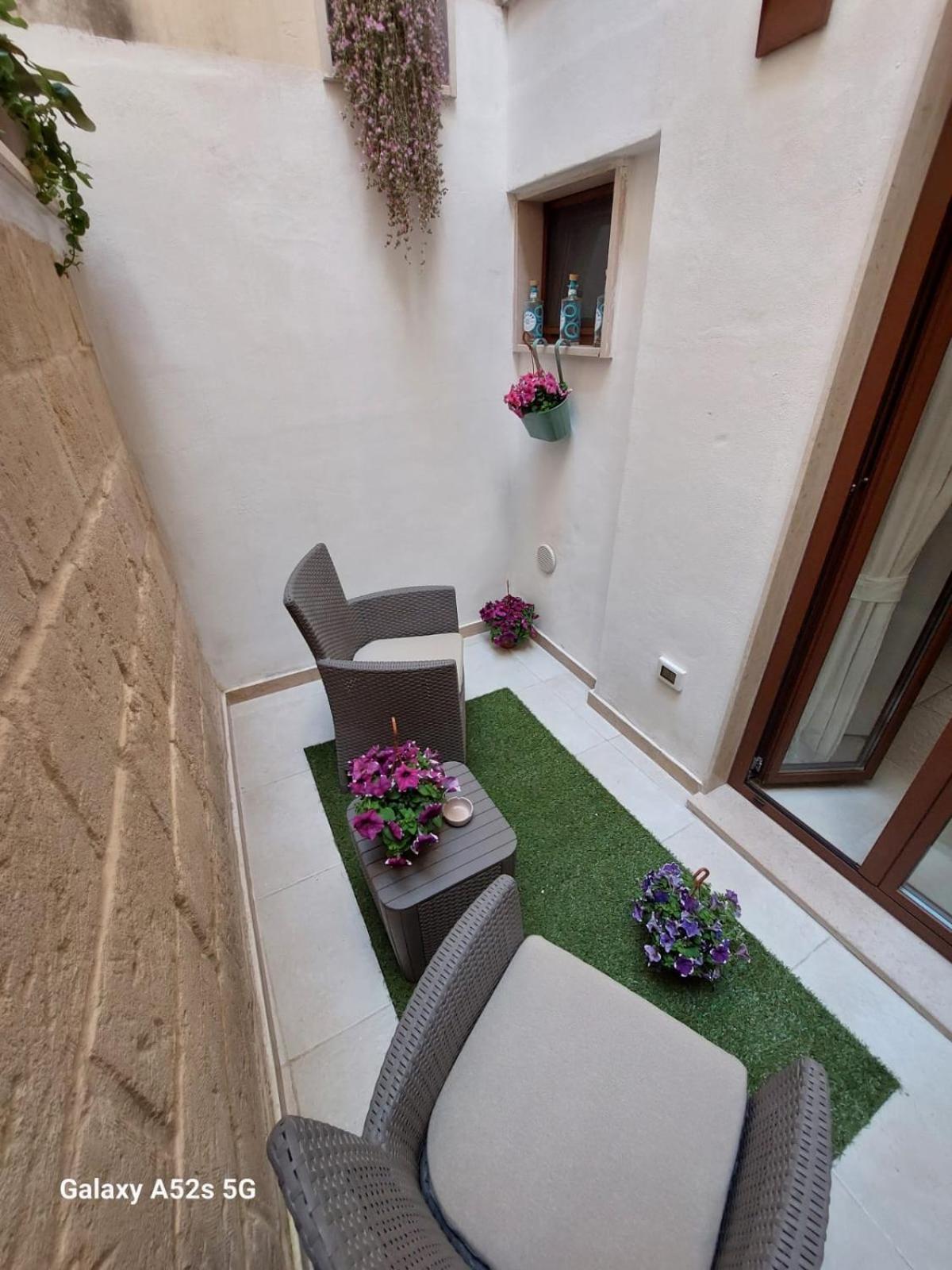 Appartement Happynesshouse_Locazione Turistica à Trani Extérieur photo